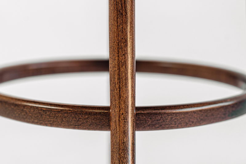 Стол Сатуриан , круг