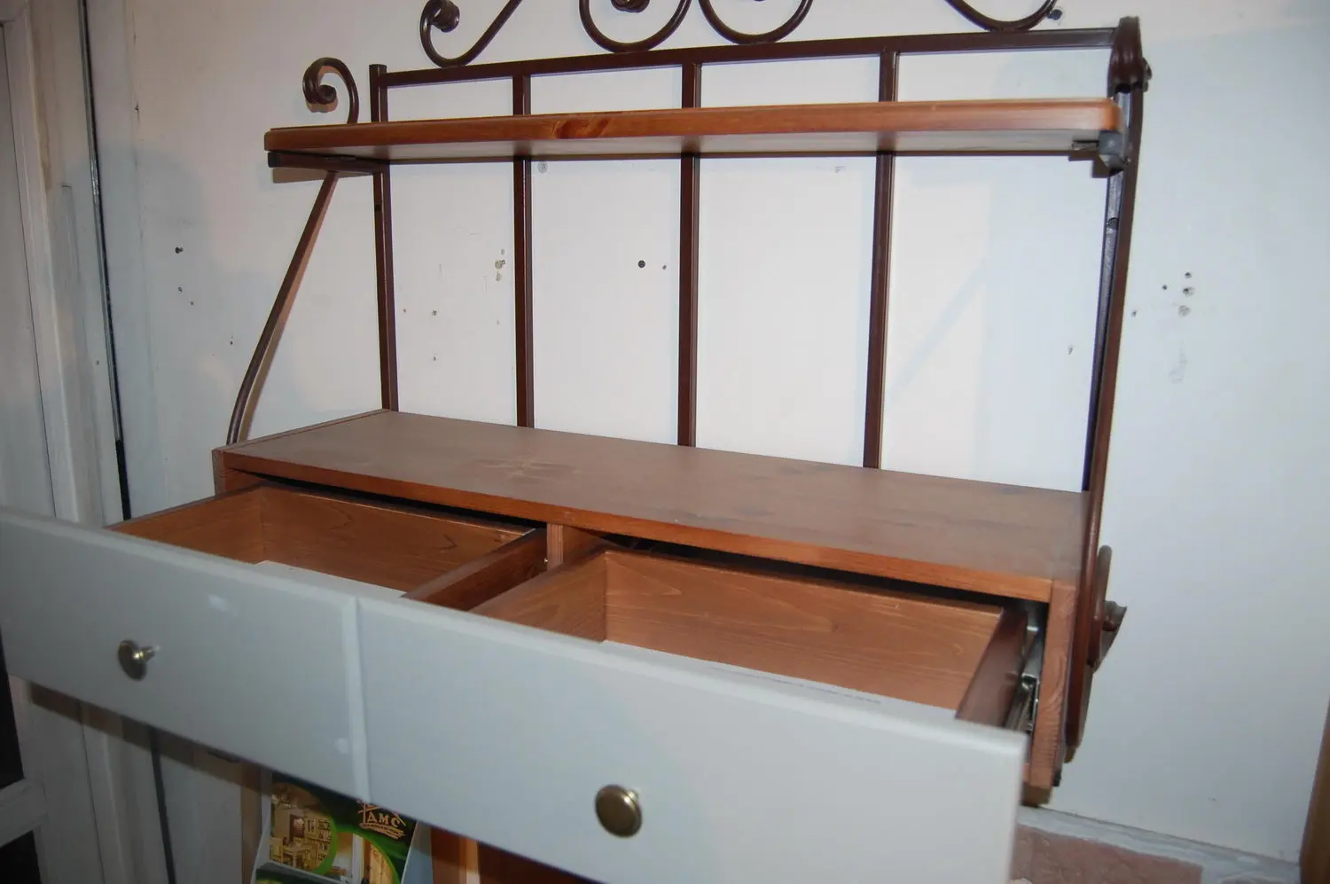 Граверса Валенсия 2-46 кованая, сосна