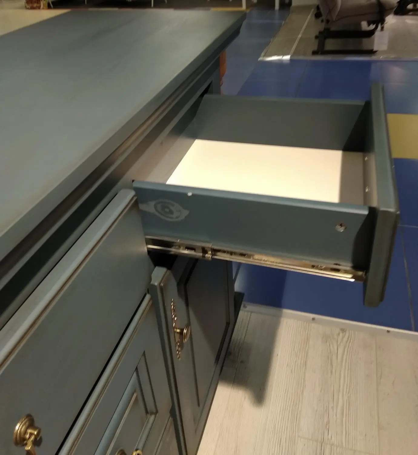 Комод Валенсия 2-31 сосна