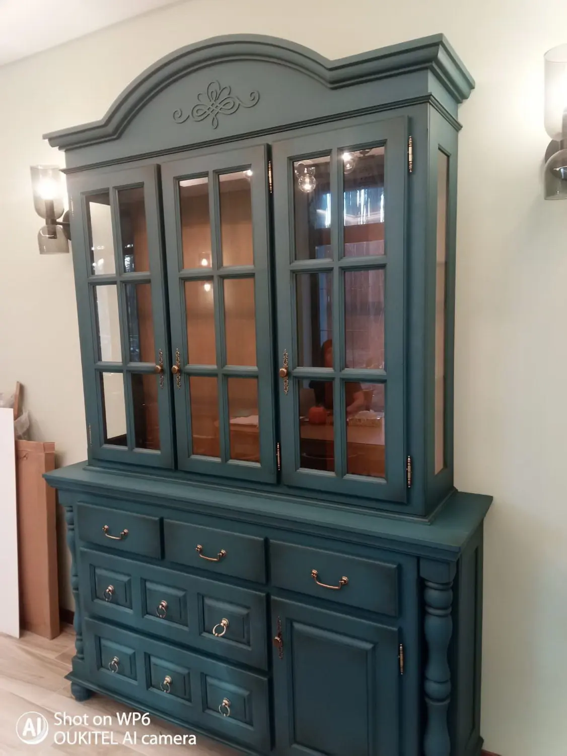 Сервант Валенсия 2-62 сосна