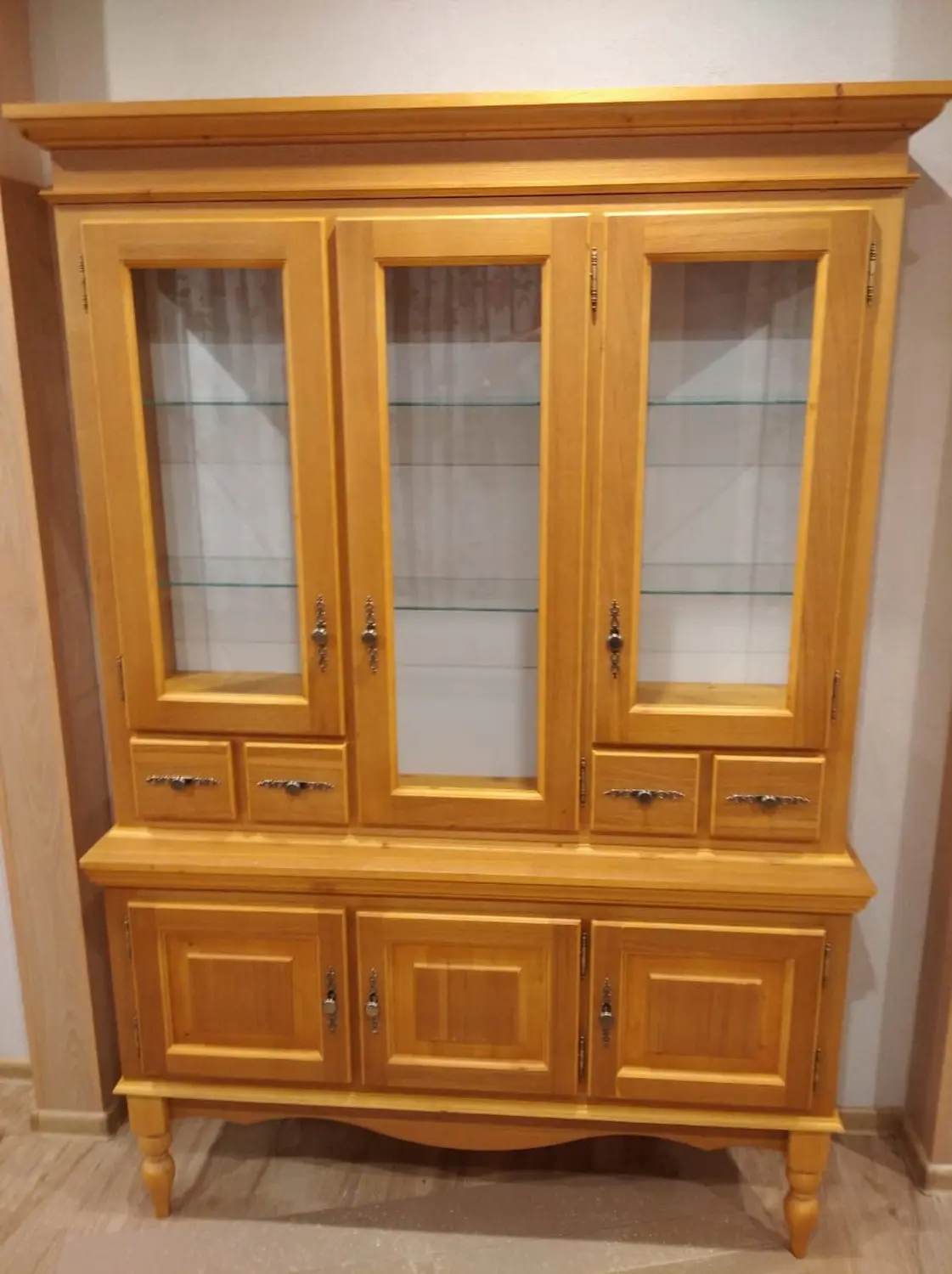 Сервант Валенсия 2-51 сосна