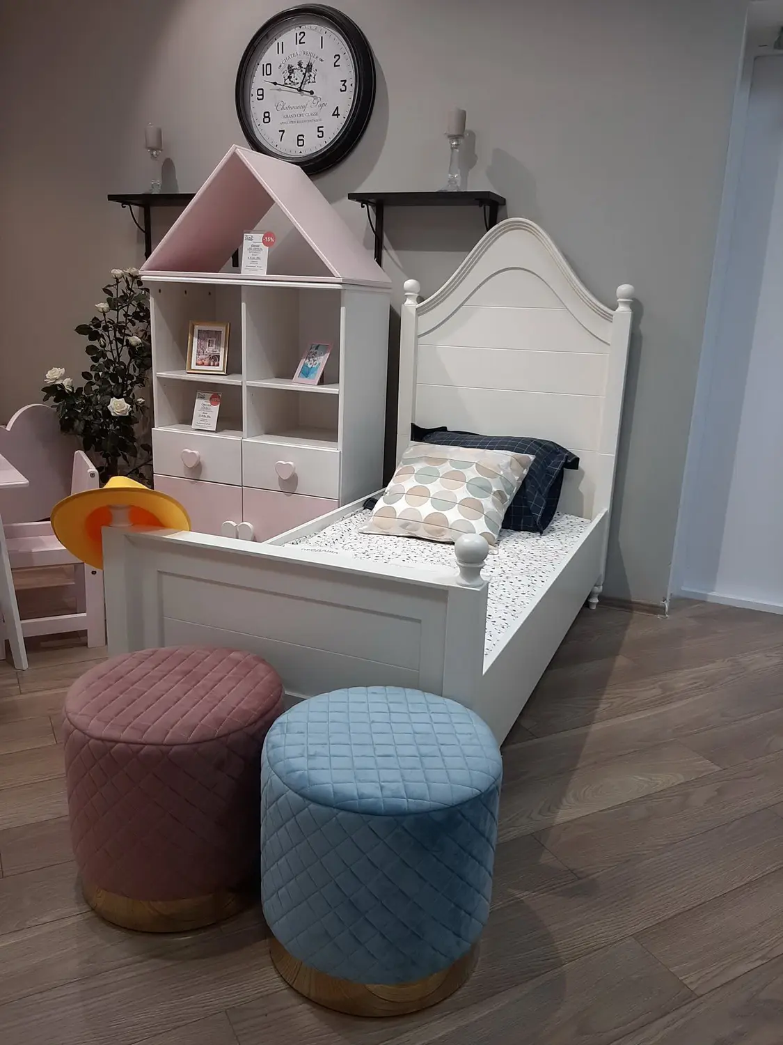 Кровать односпальная массив сосны Odri 800*1600 (выставочный образец)