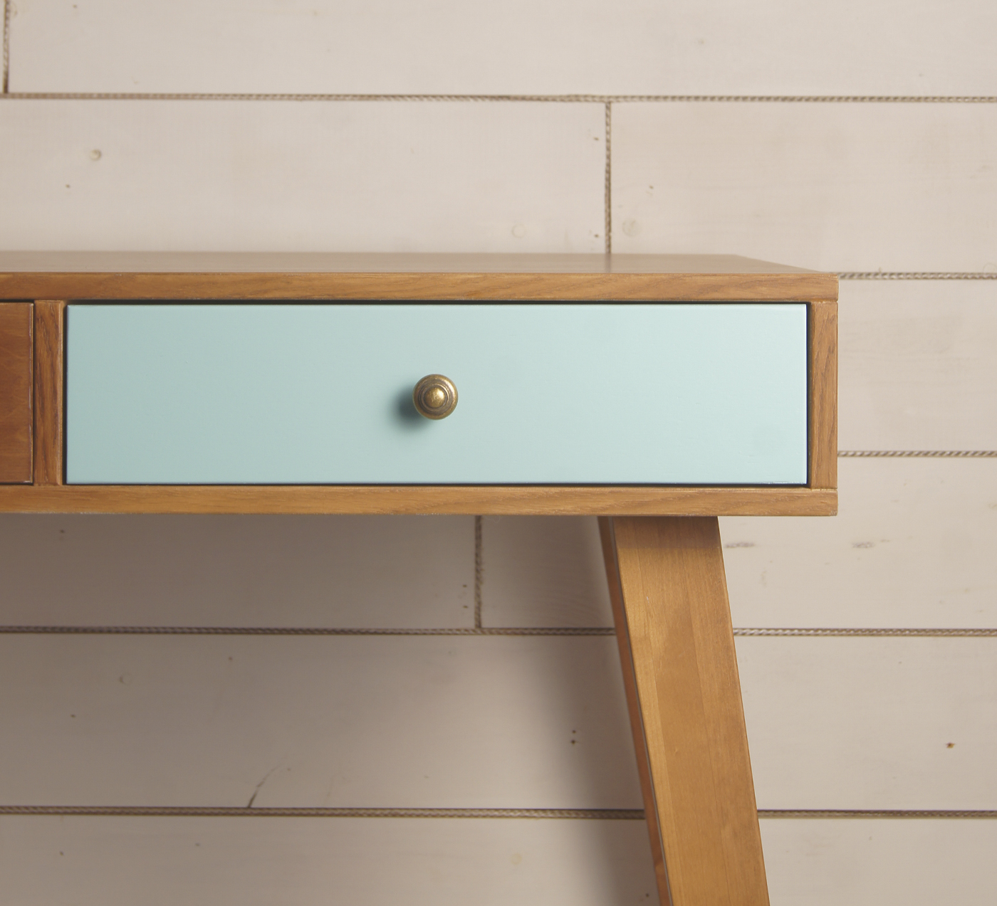 Рабочий стол из дерева "Aquarelle Birch" с тремя ящиками