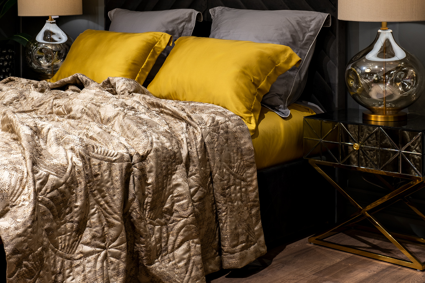 121GD-14605 Покрывало Bromley Brodvey 260*260 со стежкой