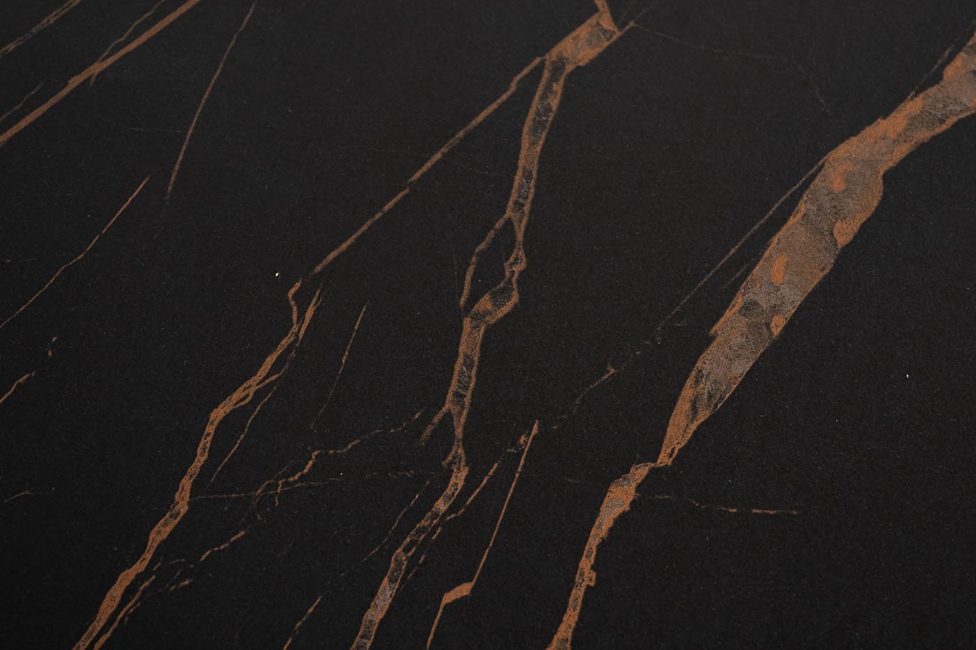 83MC-1957DT BL Стол обеденный раскл.керам.чёрный