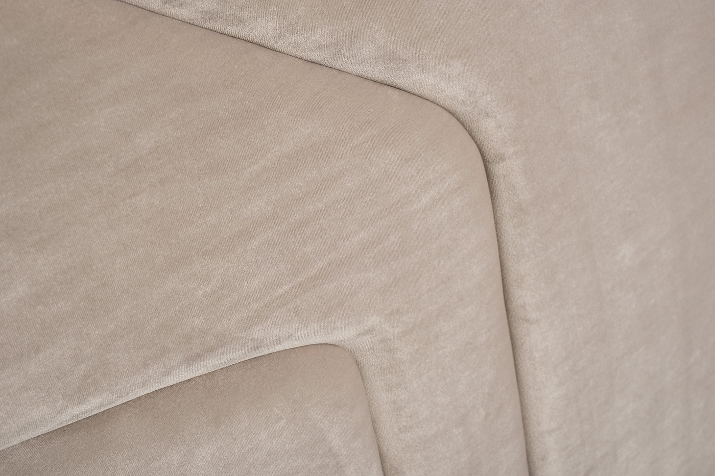 102AN-KRO-31800-SER Кровать Lancy, велюр серый