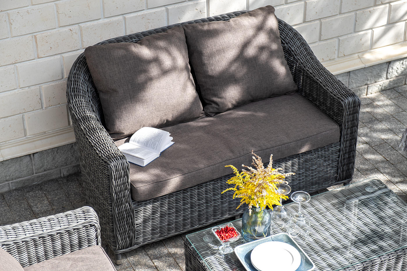 "Копаннини" диван из искусственного ротанга двухместный, цвет графит
