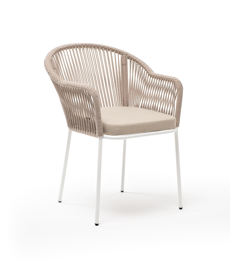 "Леонардо" стул плетеный из роупа, каркас из стали белый муар, роуп бежевый круглый, ткань бежевая