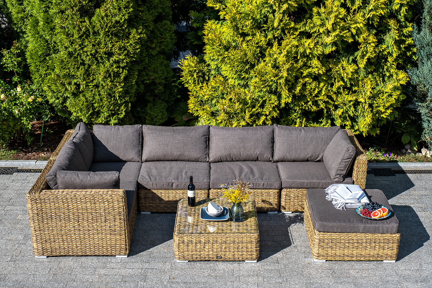 "Лунджи" трансформирующийся диван из искусственного ротанга (гиацинт), цвет соломенный